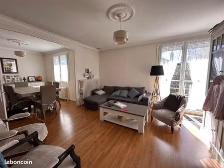 maison 5 pièces 80 m²