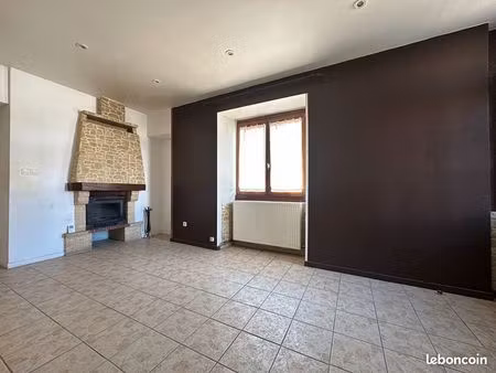maison de village 3 pièces 75 m²