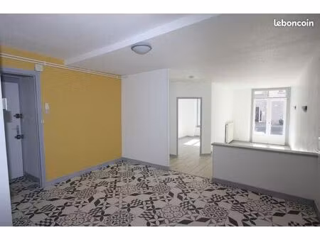 f2  centre-ville  rez-de-chaussée