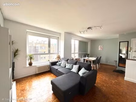 3 pièces . 77m² . dunkerque centre 59140