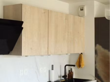 t3 récent avec grande terrasse – résidence récente – parking – climatisation – quartier ca