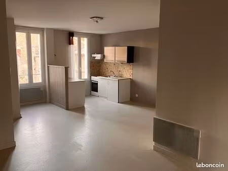 appartement t3 - st maixent l'ecole