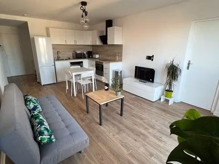 appartement t5 - disponible immédiatement