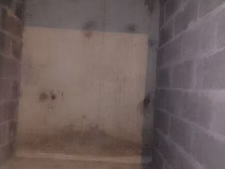 == local de stockage - garde meuble ==