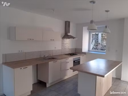 maison 3 pièces 75 m²