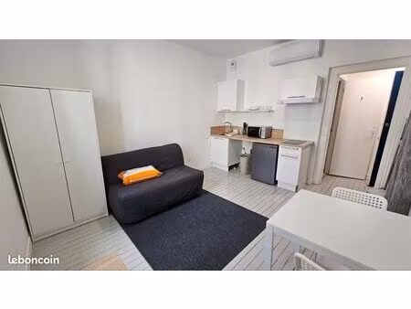 ? location studio neuf dpe c climatisation charges comprises  super secteur