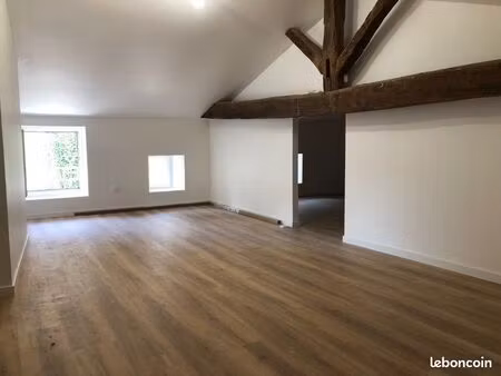 maison 2 chambres avec jardin et dépendance – calme – saint-amant-de-boixe