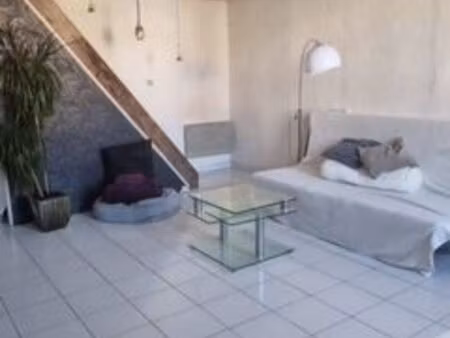 grand t2 meublé à la blancarde