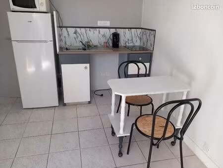 loue studio étudiant meublé