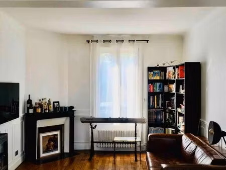 gentilly - appartement t3 61m² - lumineux avec cour