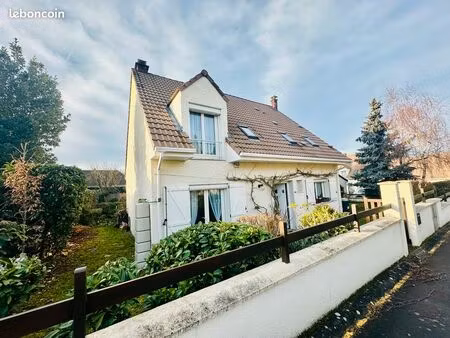 mandres les roses 5 chambres