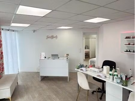 urgent bail à céder - institut de beauté