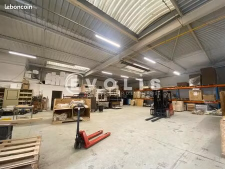 local d'activité 357 m²