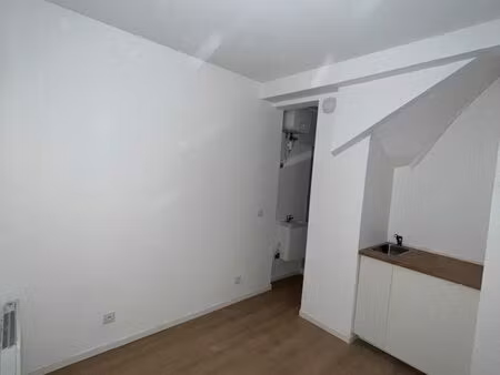 studio 10m2 pontoise centre ville