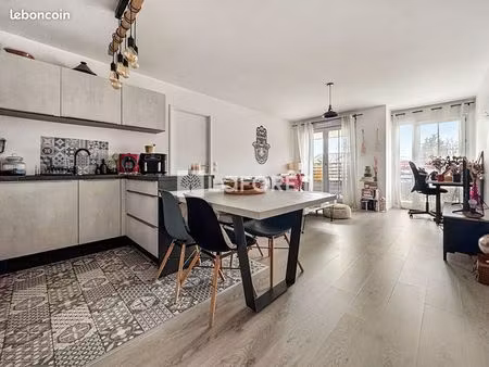 appartement 2 pièces 46 m²