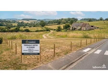 terrain 811 m² ennery