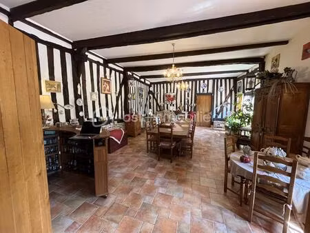 maison de 340 m² à pont-l'eveque