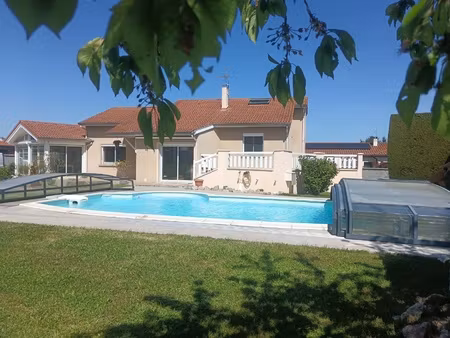 maison 5 pièces - 149 m²