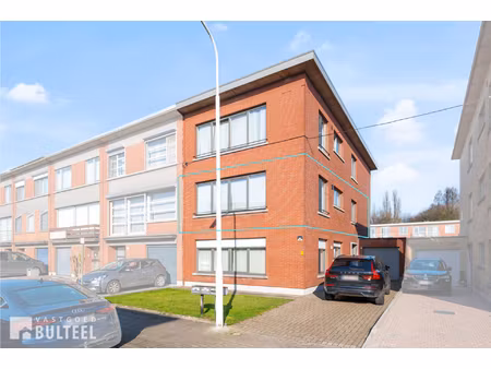 appartement te huur in zwijndrecht met 2 slaapkamers