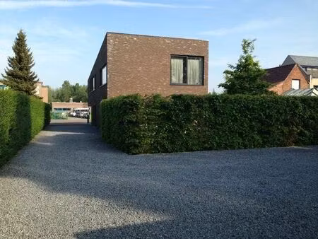 huis te huur in kontich met 2 slaapkamers