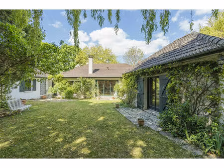 vente maison 8 pièces  171.00m²  louveciennes