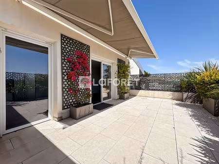 appartement nimes 3 pièce(s) 69.12 m2