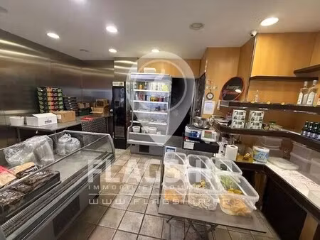 location commerce 38 m²