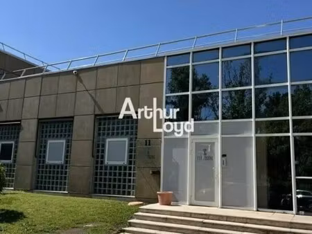 vente local d'activités 130 m²