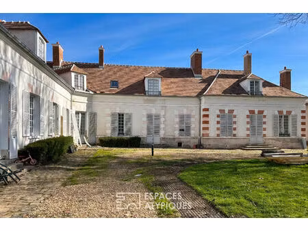 l'appartement avec jardin dans un monument historique