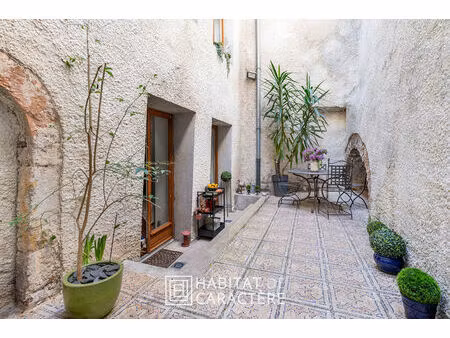 duplex avec terrasse privative dans le vieux lyon