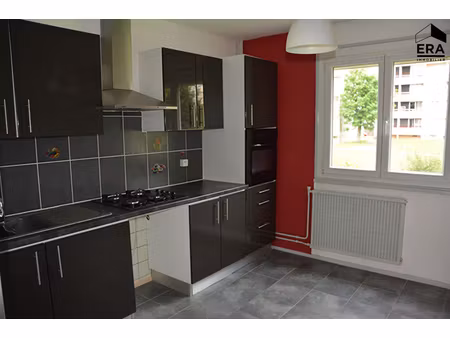 appartement 3 pieces rdc 60 m² avec parking privatif lure