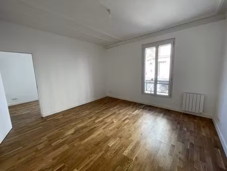 3 pieces - mairie de montrouge