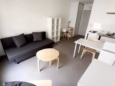 appartement t1 nantes champ de mars - 18.38 m2 491 euros