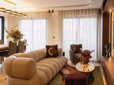 neuilly  4p  3 chambres  bien exceptionnel  vue tour eiffel  cave  parking  vente avec les