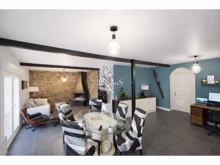 plain-pied contemporain : le parfait équilibre entre ville e