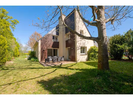 maison à vendre à chavagne - 7 pièces  144 m²