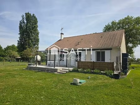 maison d'environ 95m2 3 chambres sur 3100m2 de terrain