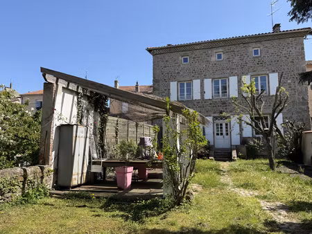 maison en pierre de caractère - 218 m2 avec jardin et terras
