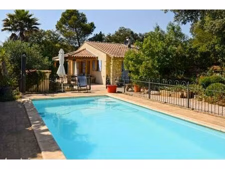 maison plain pied  2 ch  110 m²