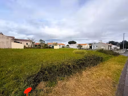 saint hilaire de riez  terrain de 360 m2
