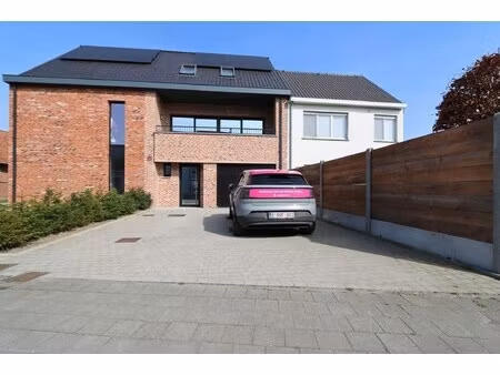 huis te huur in beveren-kruibeke-zwijndrecht met 3 slaapkamers