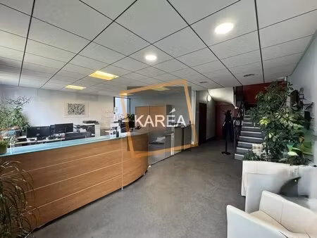 location local d’activités meaux 77100 556m²