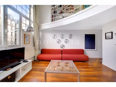 atelier d'artiste 52.06 m²