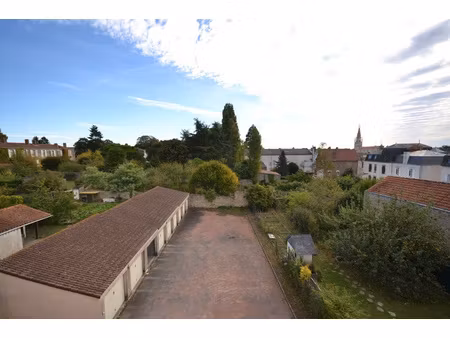 chantonnay  centre ville