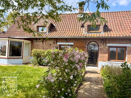 maison en semi-plain-pied sur 1 2 hectare