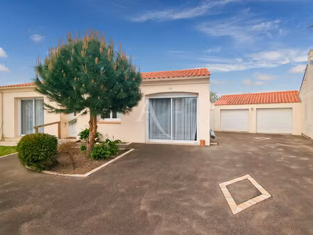 maison familiale au calme - 3 chambres - garage - à 800 m du centre-ville de challans