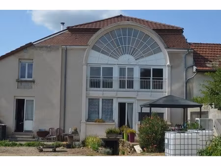 dpt jura (39)  à vendre proche de lons le saunier maison p9