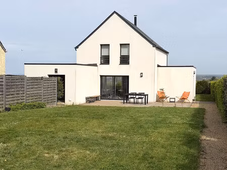 maison de 2017  terrain 792m2  vue baie