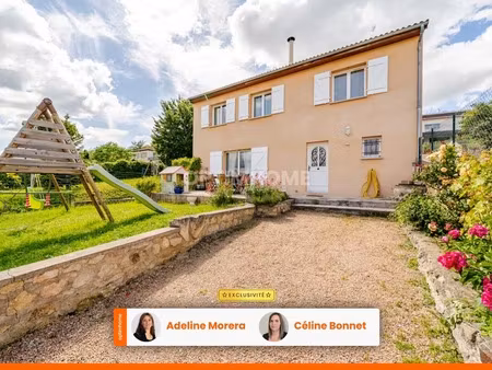 *** exclusivite *** maison avec terrasses  dependance et jardin *** saint bonnet les allie