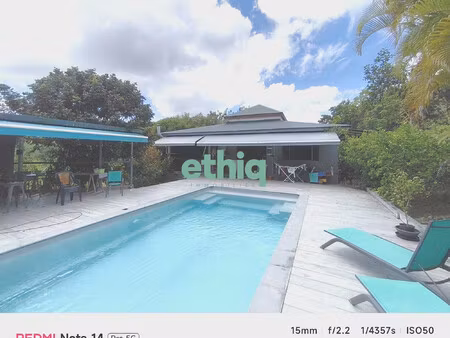 villa avec piscine sainte anne